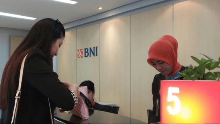 Jam Buka Bank BNI